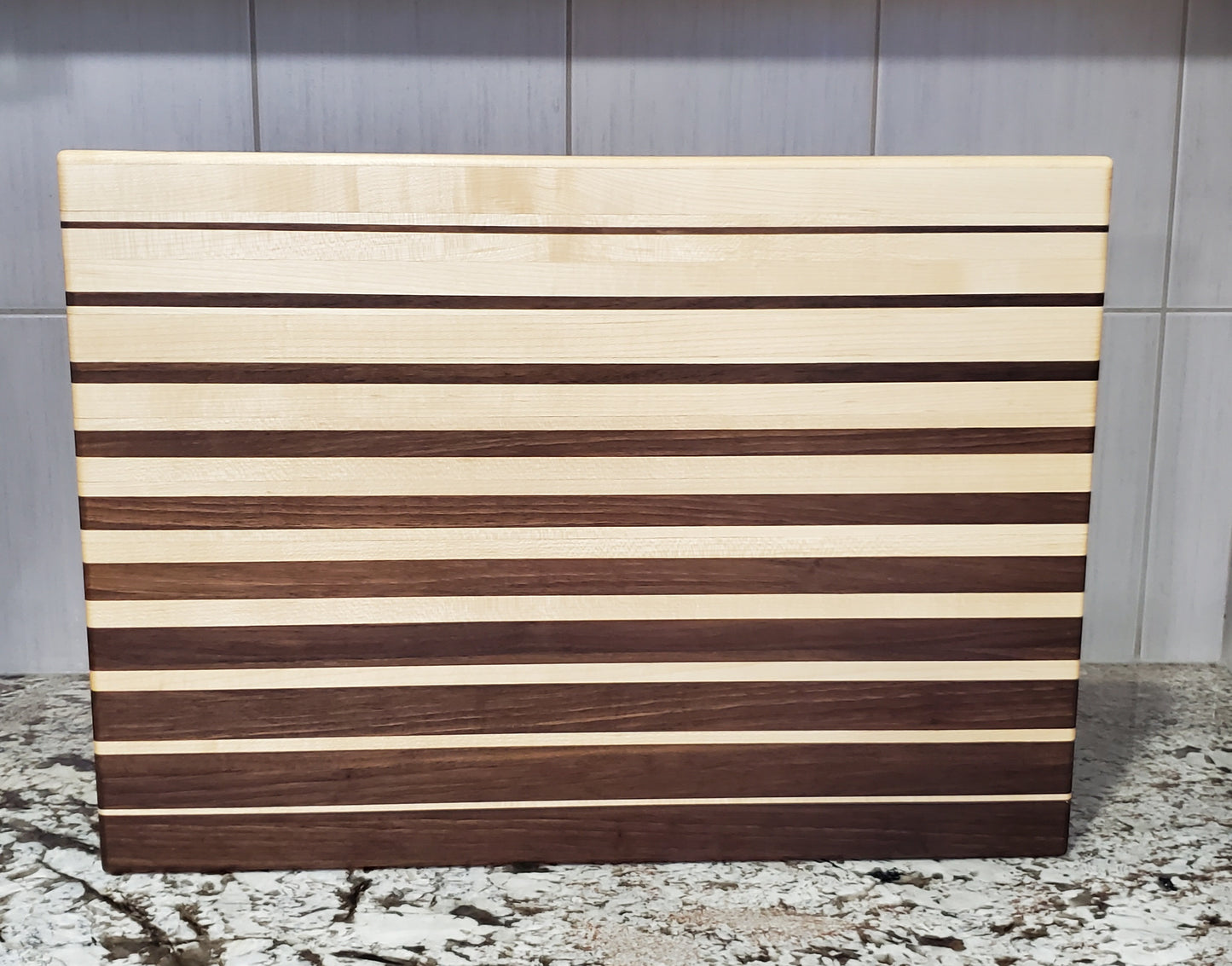 Edge Grain Cutting Board