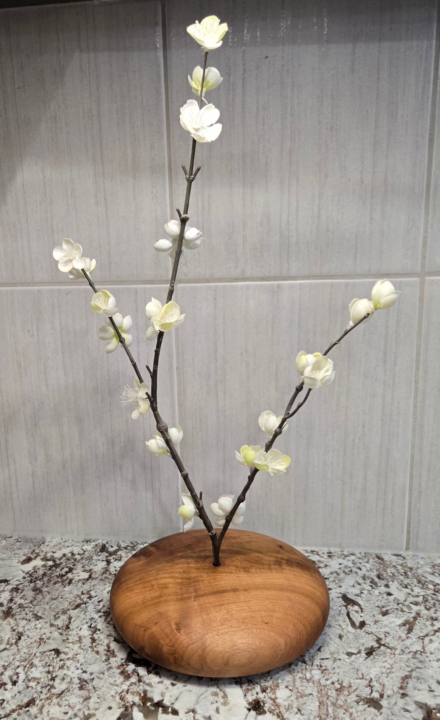 Riverstone Vase in Parota