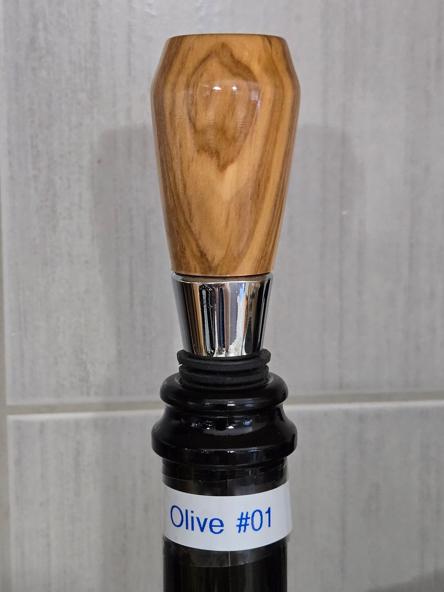 Olive Wood Wine/Bottle Stopper